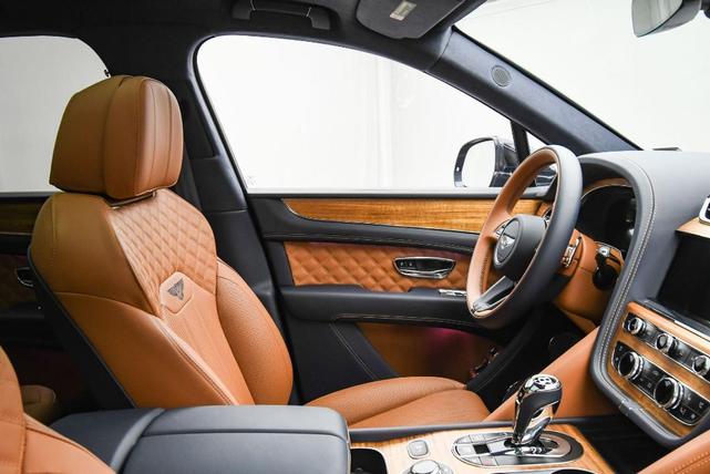 Photo of 2023 Dark Sapphire Bentley Bentayga
