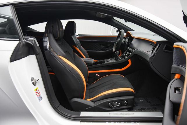 Photo of 2025 Snow Quartz Pearlescent by Mulliner Bentley Continental GT