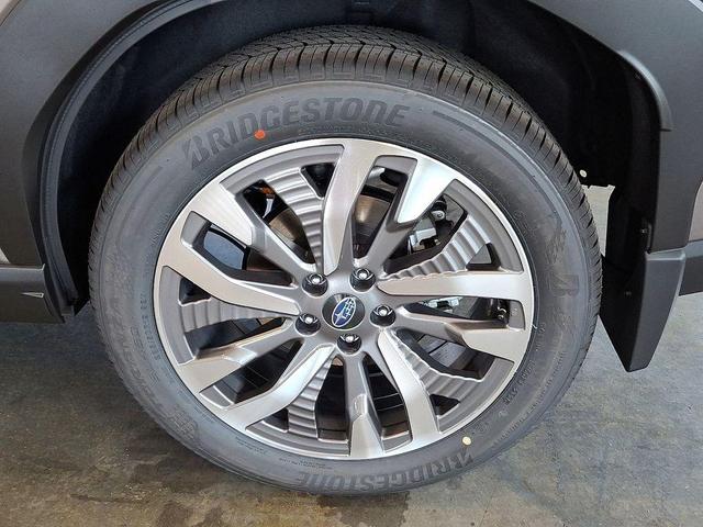 Photo of 2025 Bronze Subaru Forester Hybrid