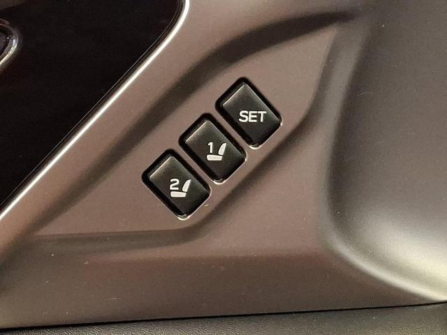 Photo of 2022 Crystal Black Silica Subaru Outback
