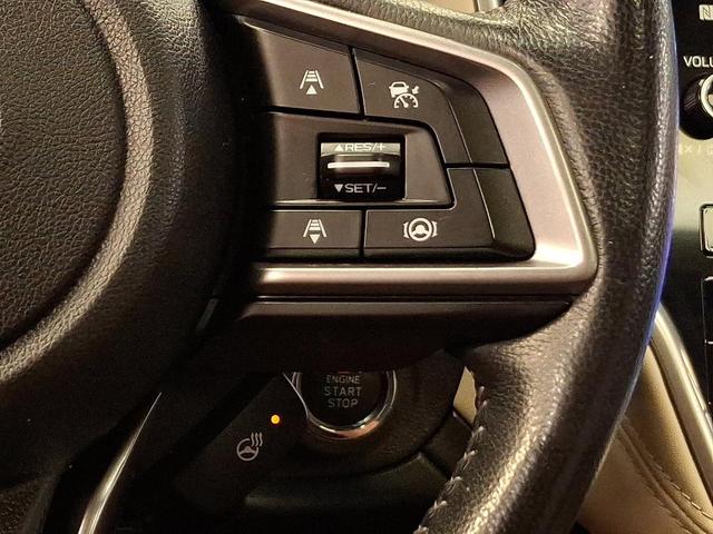 Photo of 2022 Crystal Black Silica Subaru Outback