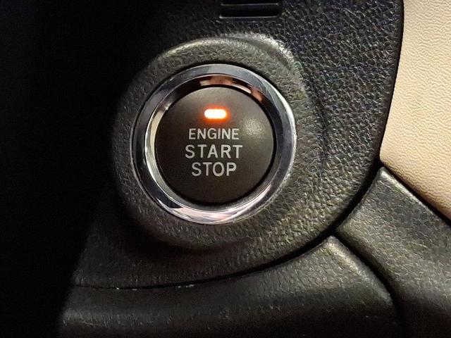 Photo of 2022 Crystal Black Silica Subaru Outback