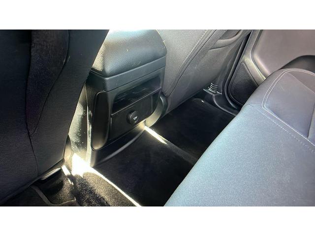 Photo of 2021 Iconic Silver Metallic Ford Ranger