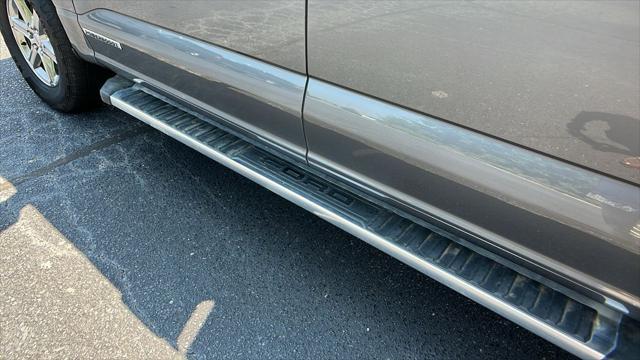 Photo of 2024 Gray Metallic Ford F-150