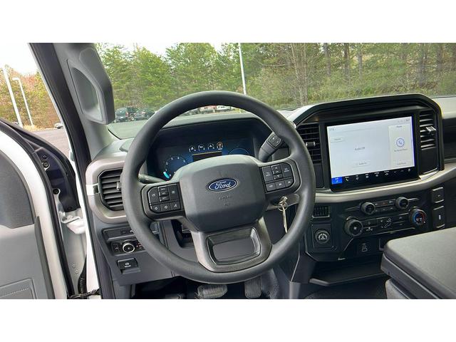 Photo of 2025 Oxford White Ford F-150