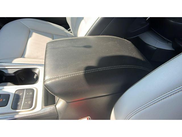 Photo of 2021 Agate Black Metallic Ford Explorer