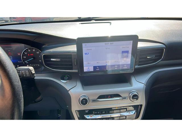 Photo of 2021 Agate Black Metallic Ford Explorer