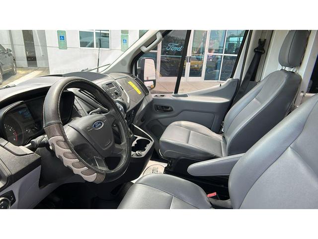 Photo of 2018 Oxford White Ford Transit-350