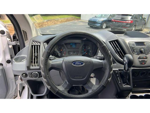 Photo of 2018 Oxford White Ford Transit-350