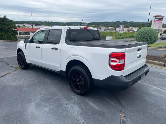 Photo of 2022 Oxford White Ford Maverick