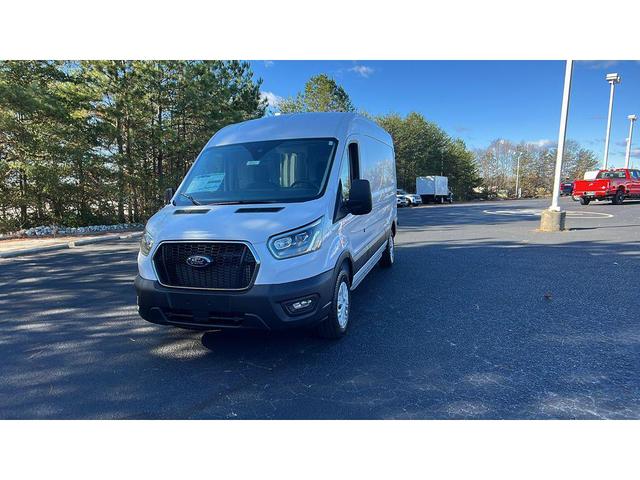 Photo of 2024 Oxford White Ford Transit-250