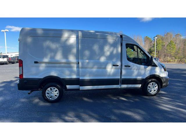 Photo of 2024 Oxford White Ford Transit-250