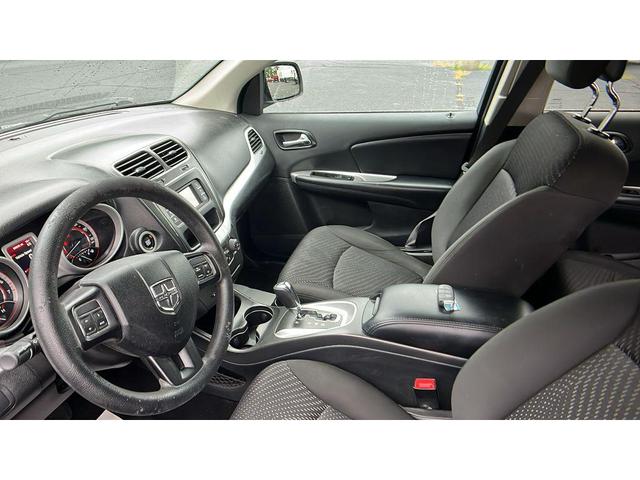 Photo of 2019 Destroyer Gray Clearcoat Dodge Journey