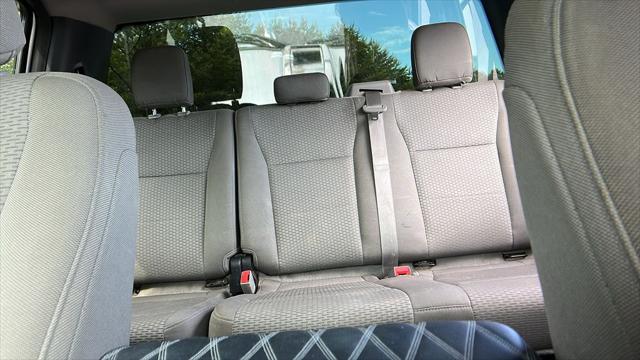 Photo of 2019 Oxford White Ford F-250