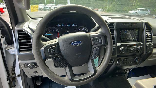 Photo of 2019 Oxford White Ford F-250