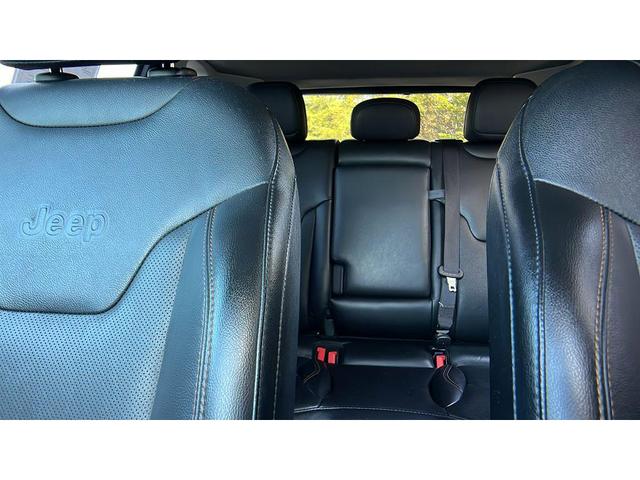 Photo of 2020 Diamond Black Crystal Pearlcoat Jeep Compass