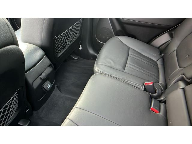 Photo of 2015 Titanium Silver Kia Sorento