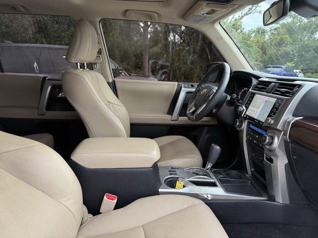 Photo of 2020 Blizzard Pearl Toyota 4Runner