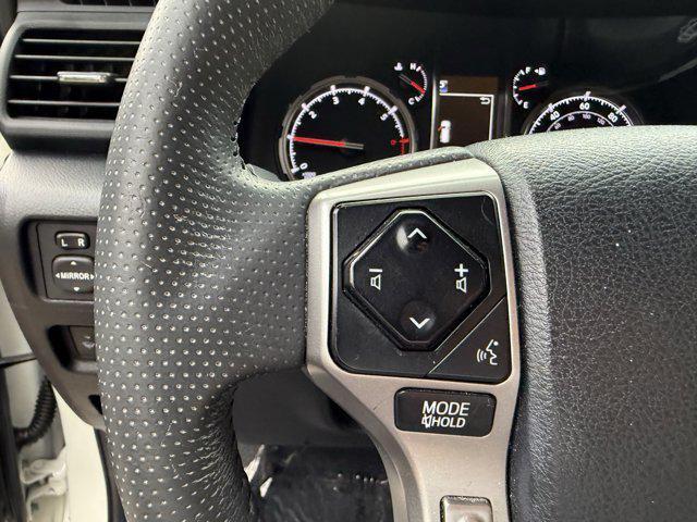 Photo of 2020 Blizzard Pearl Toyota 4Runner