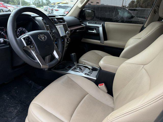 Photo of 2020 Blizzard Pearl Toyota 4Runner