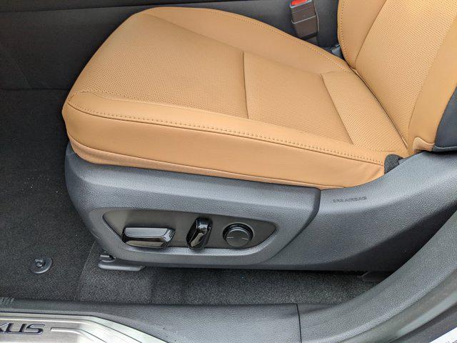 Photo of 2025 Cloudburst Gray Lexus RX 350