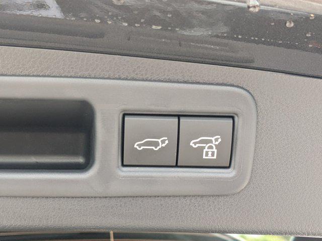 Photo of 2025 Cloudburst Gray Lexus RX 350