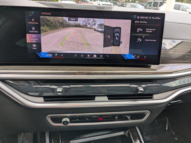 Photo of 2024 Brooklyn Grey Metallic BMW X7