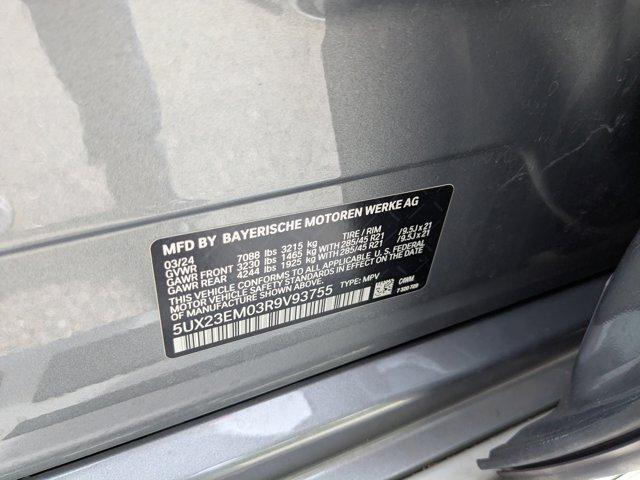 Photo of 2024 Brooklyn Grey Metallic BMW X7