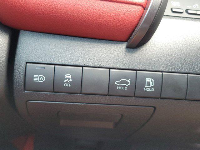 Photo of 2022 White Toyota Camry