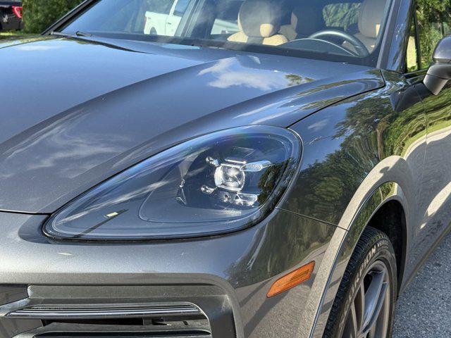 Photo of 2023 Quartzite Grey Metallic Porsche Cayenne