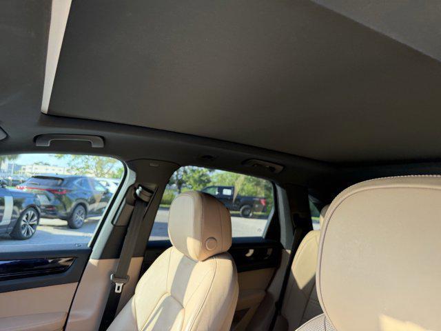 Photo of 2023 Quartzite Grey Metallic Porsche Cayenne