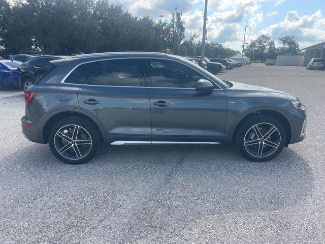 Photo of 2025 Daytona Gray Pearl Audi Q5