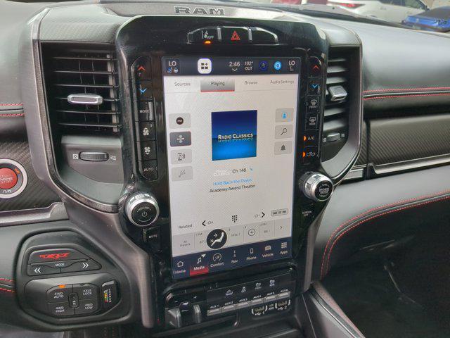 Photo of 2022 Granite Crystal Metallic Clearcoat RAM 1500