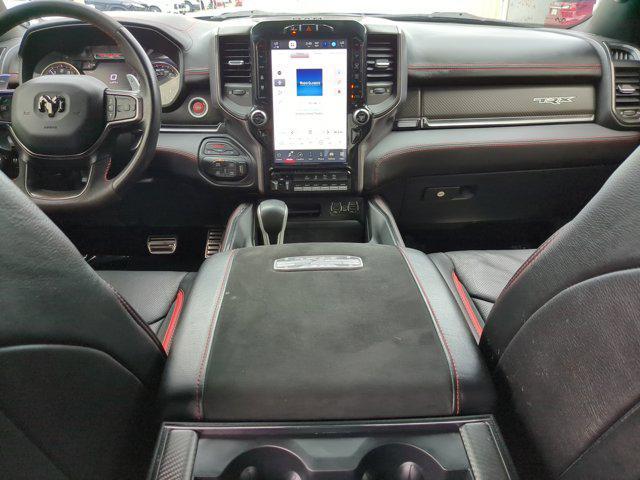 Photo of 2022 Granite Crystal Metallic Clearcoat RAM 1500