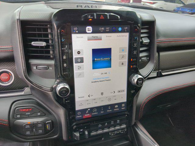 Photo of 2022 Granite Crystal Metallic Clearcoat RAM 1500