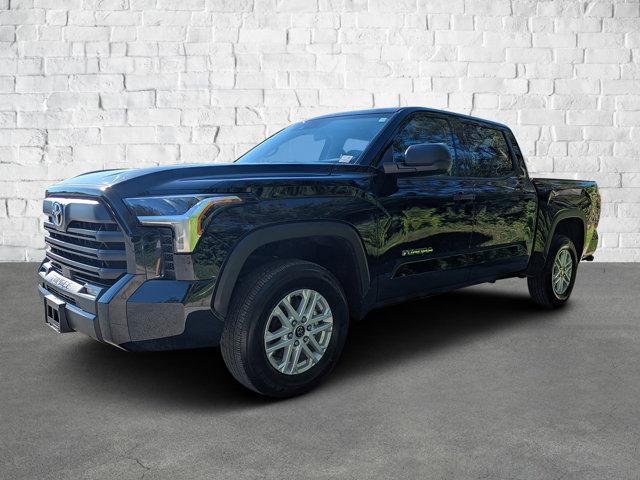 Photo of 2024 Midnight Black Metallic Toyota Tundra