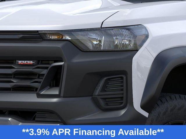 Photo of 2026 Summit White Chevrolet Colorado