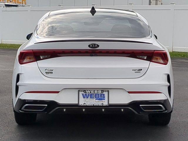 Photo of 2021 Glacial White Pearl Kia K5