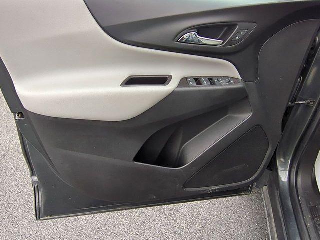 Photo of 2021 Nightfall Gray Metallic Chevrolet Equinox