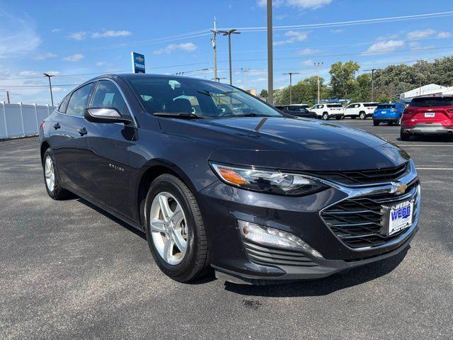 Photo of 2023 Dark Ash Metallic Chevrolet Malibu