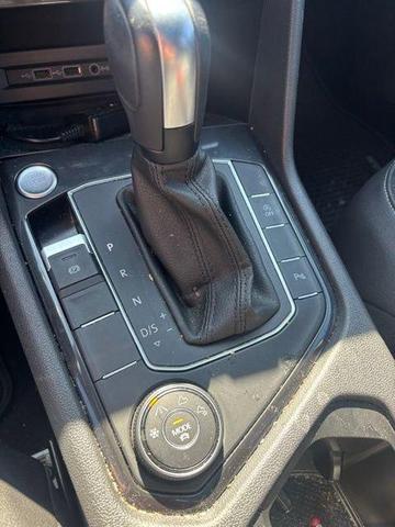 Photo of 2020 Platinum Gray Metallic Volkswagen Tiguan