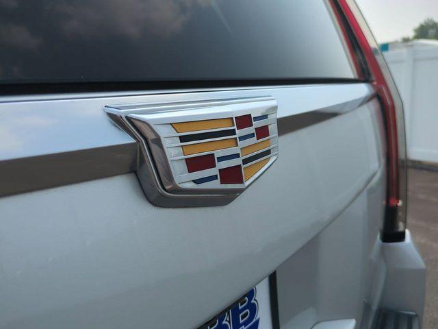 Photo of 2019 Radiant Silver Metallic Cadillac Escalade