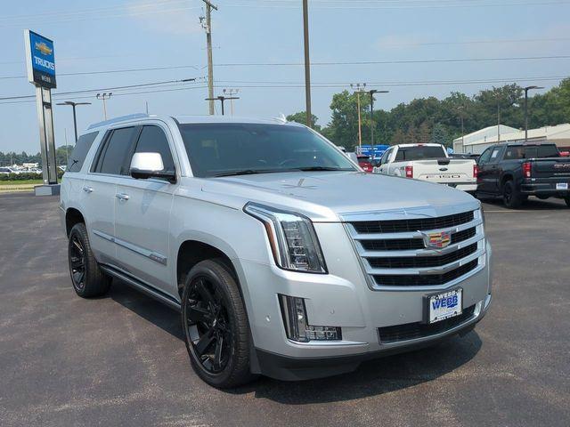 Photo of 2019 Radiant Silver Metallic Cadillac Escalade