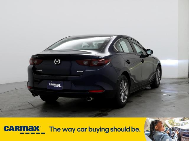 Photo of 2019 Blue Mazda Mazda3