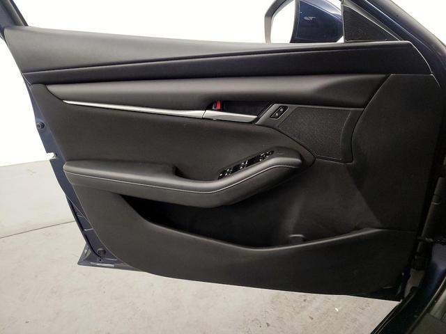 Photo of 2019 Blue Mazda Mazda3