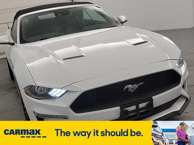 2022 Ford Mustang
