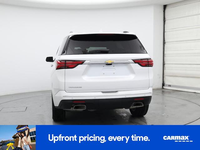 Photo of 2023 White Chevrolet Traverse