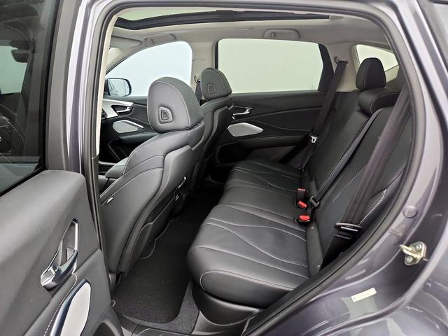 Photo of 2020 Gray Acura RDX