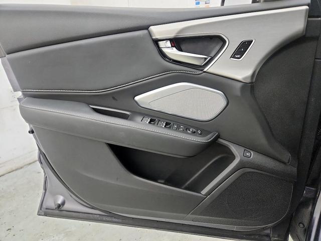 Photo of 2020 Gray Acura RDX