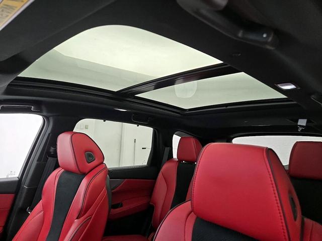 Photo of 2022 White Acura MDX
